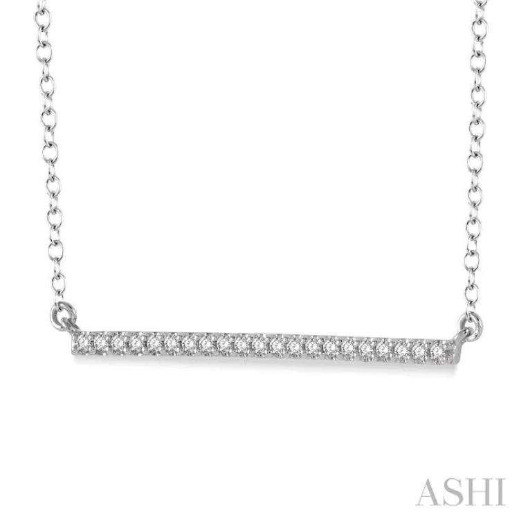 1/6 Ctw Horizontal Bar Round Cut Diamond Pendant With Link Chain in 10K White Gold