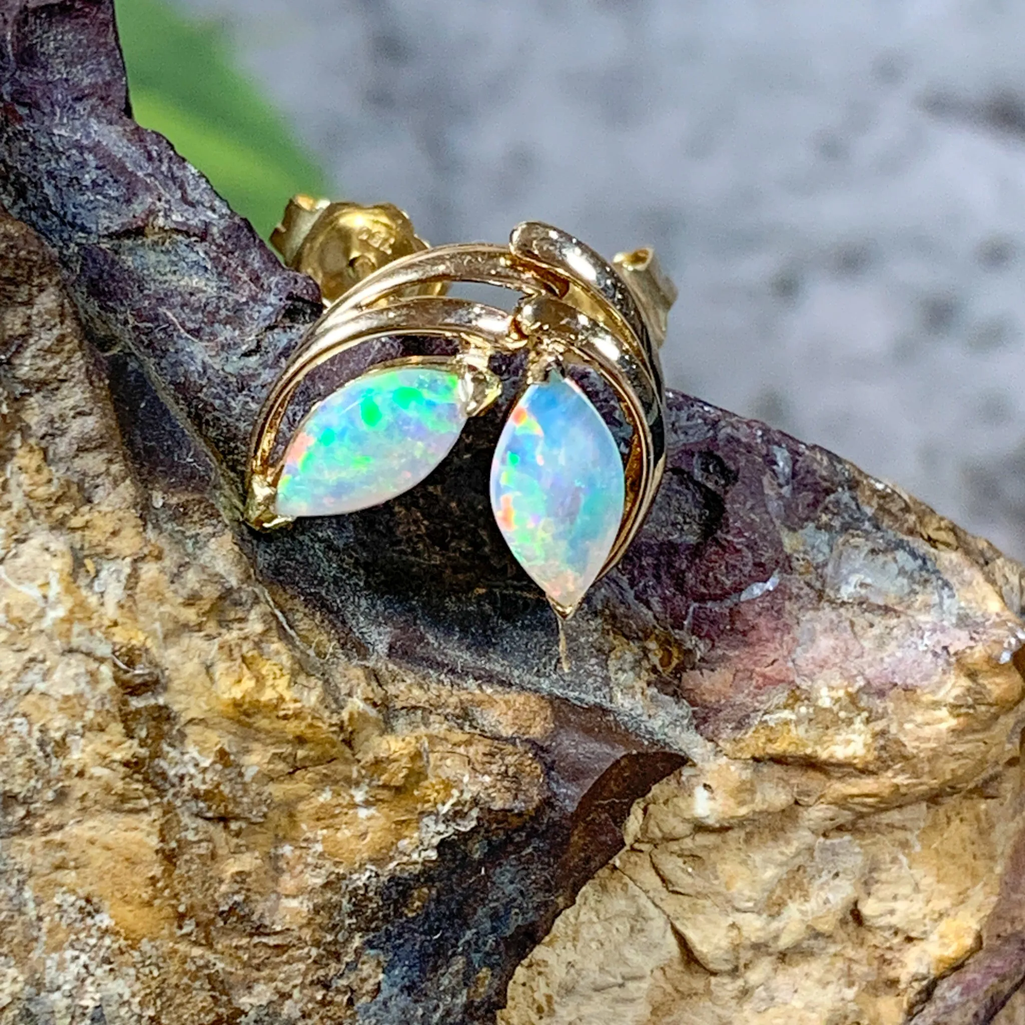 18kt Yellow Gold Opal Earrings in Marquise shape 8x4mm Opal Gold studs