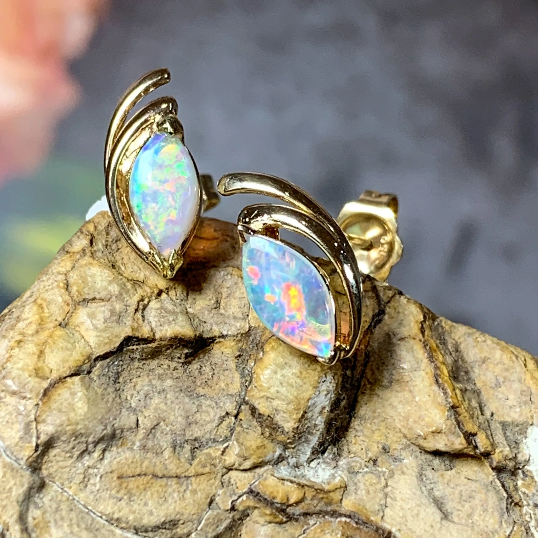 18kt Yellow Gold Opal Earrings in Marquise shape 8x4mm Opal Gold studs