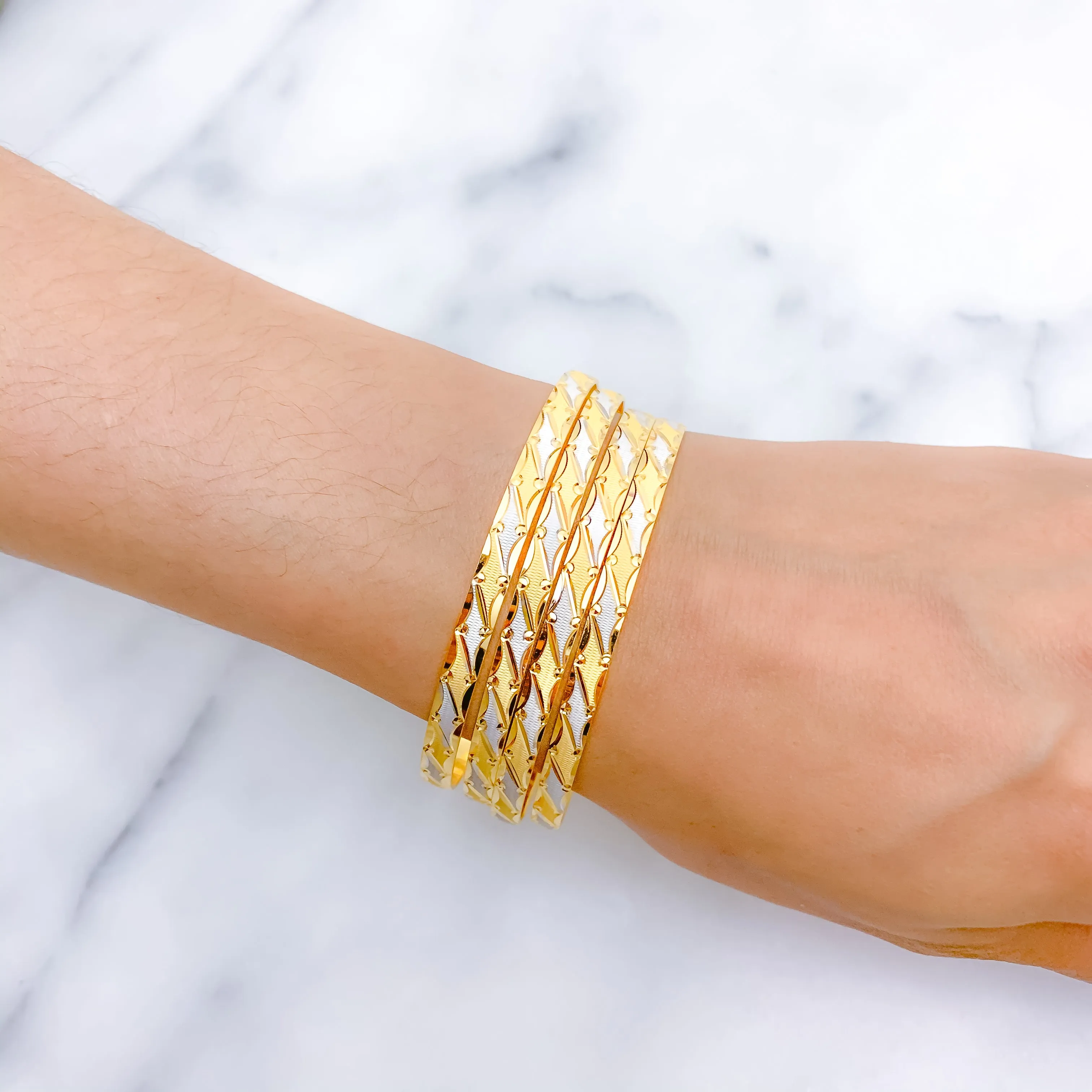 Beautiful Alternating Two-Tone Bangles