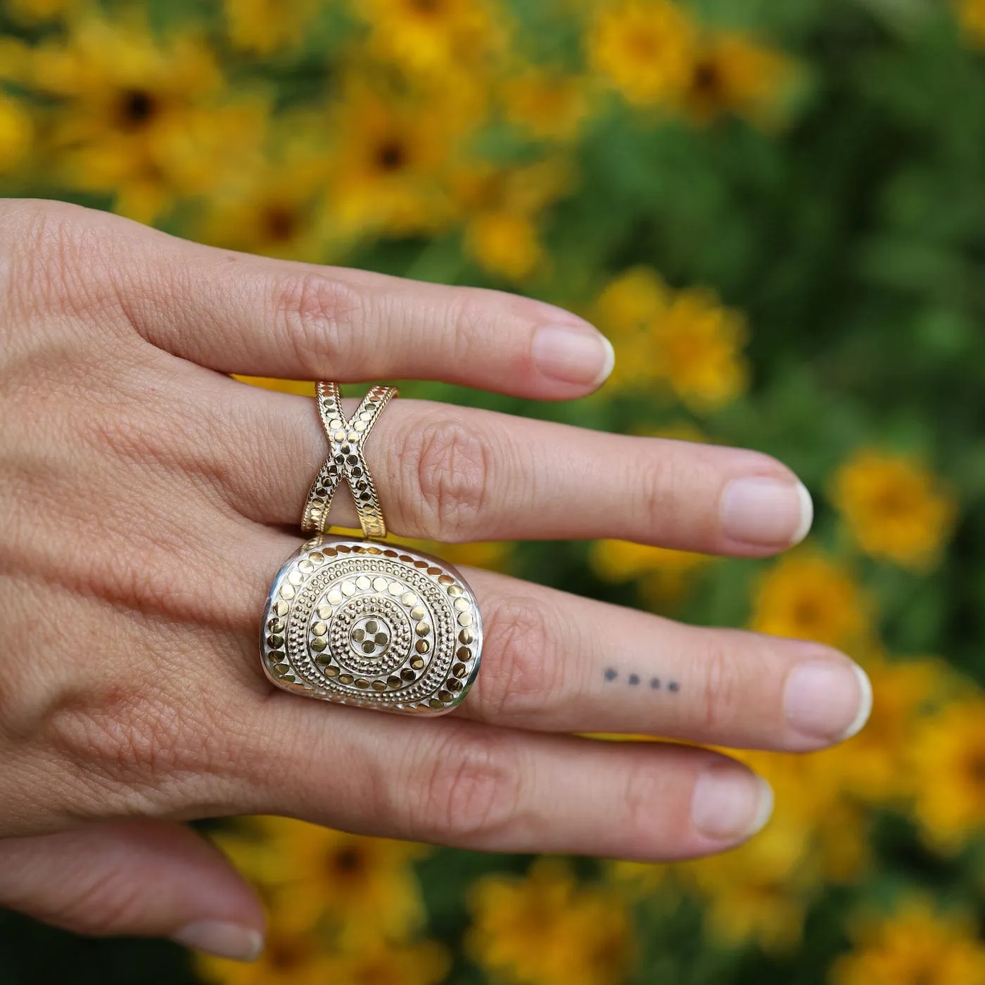 Classic Saddle Ring - Gold & Silver