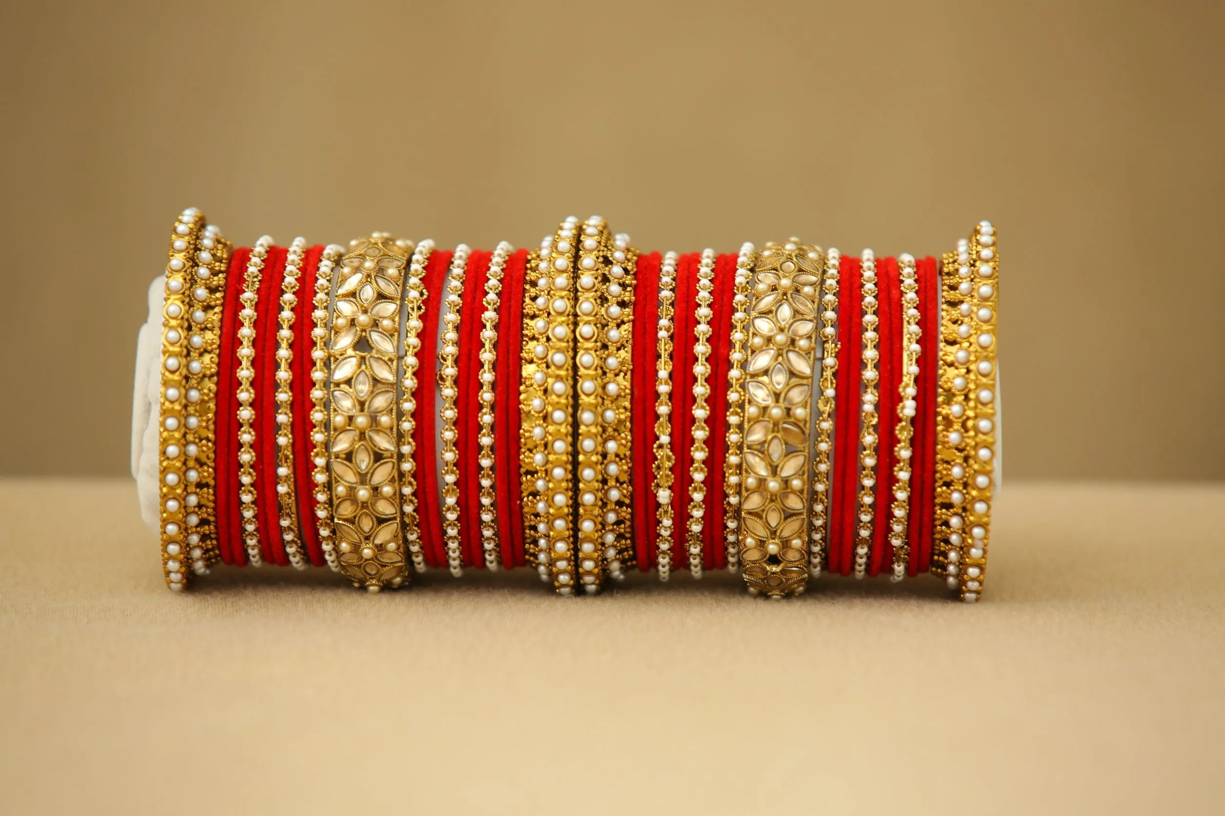 Daksh Bangles