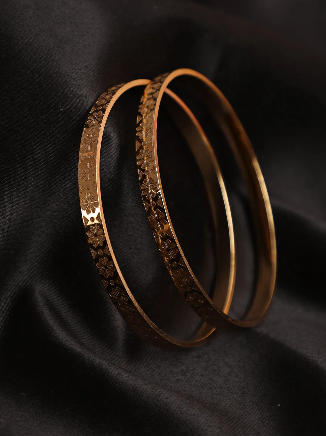 Gold Plated Gold Leaf Design Set Of 2 Bangle Set