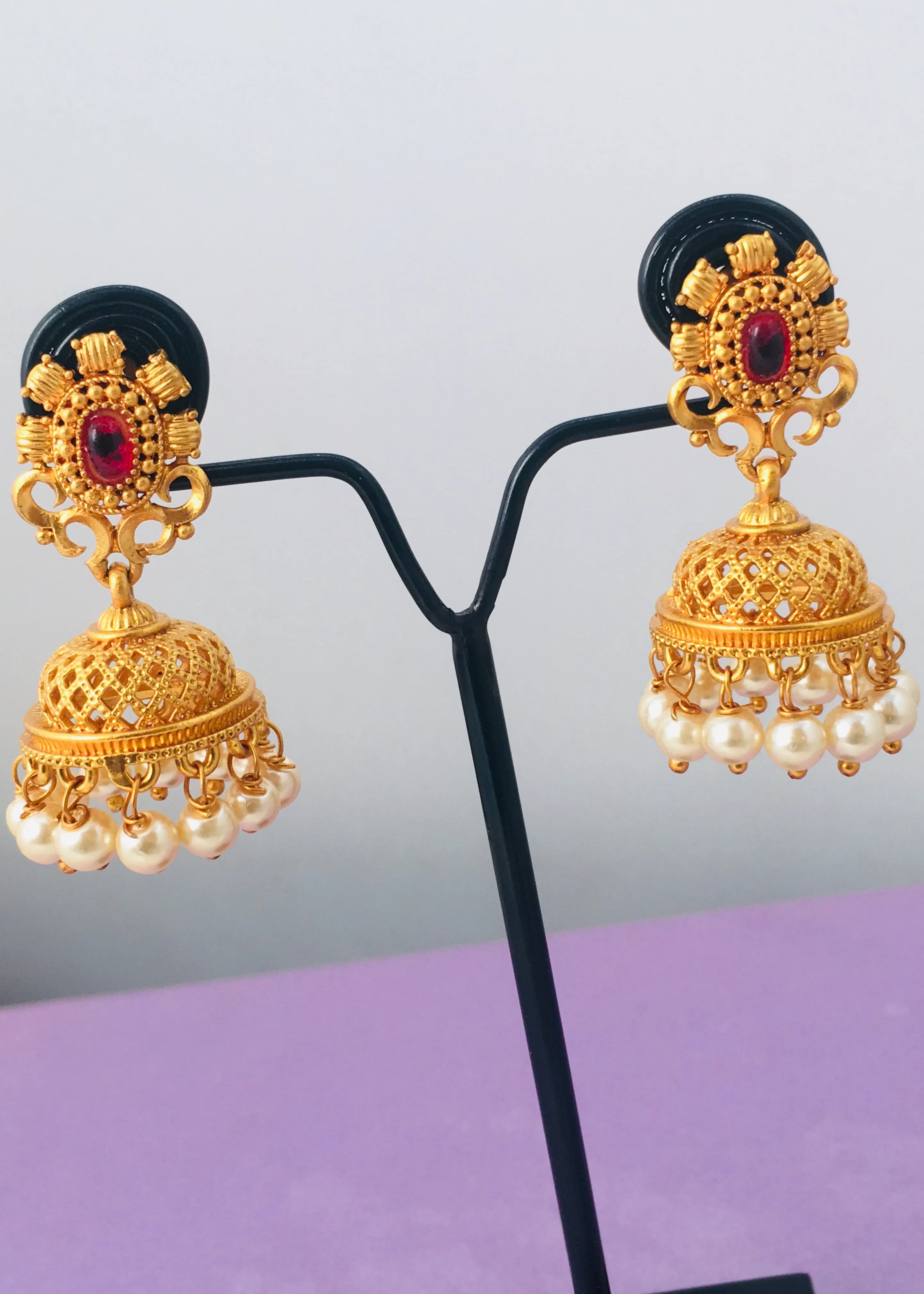 OVAL SHAPE MATTE JHUMKI