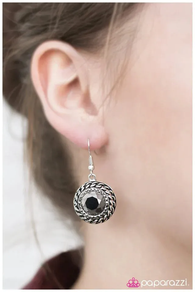 Paparazzi Earring ~ Free Reign - Silver