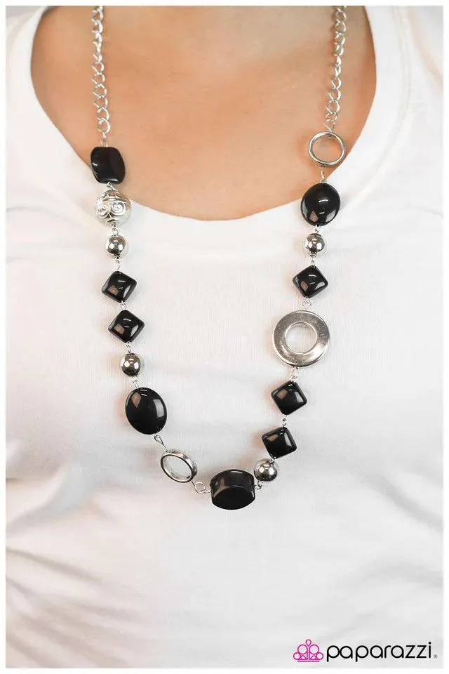 Paparazzi Necklace ~ Oh, Baby! - Black