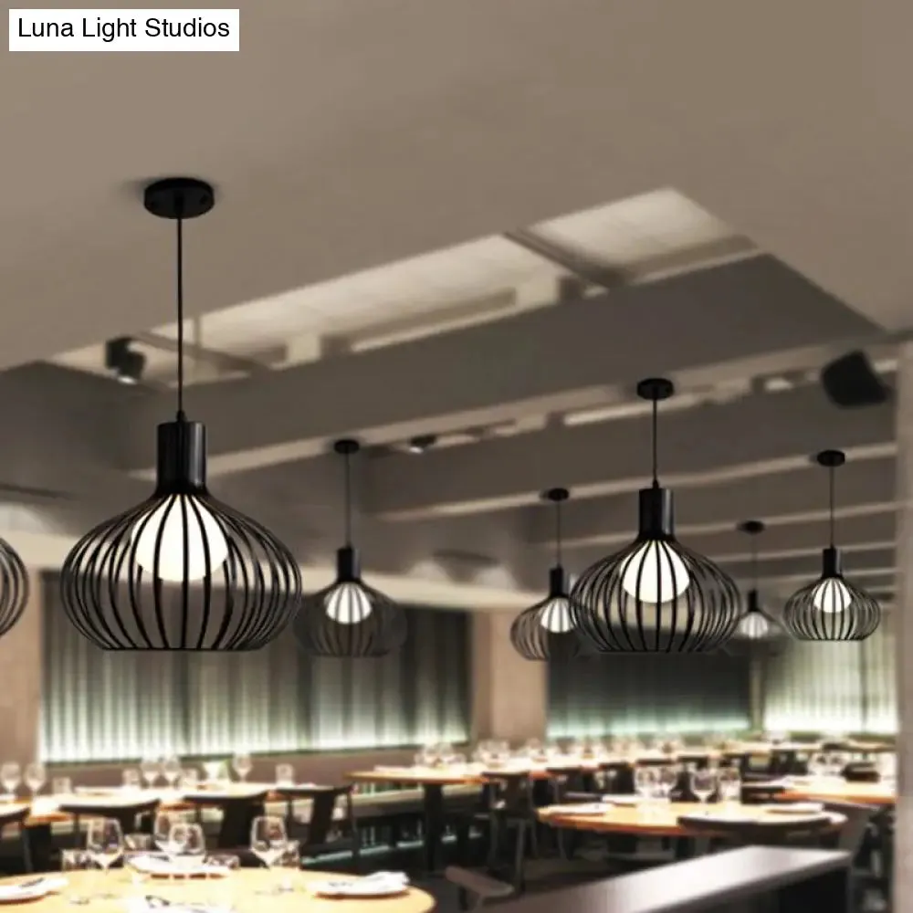 Sleek Iron Loft Pendant Light for Restaurants – Spherical Cage Design, Single-Bulb Ceiling Hanging Fixture