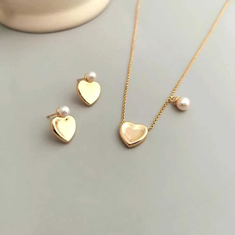 Small Heart Charm Necklace-Gold Vermeil