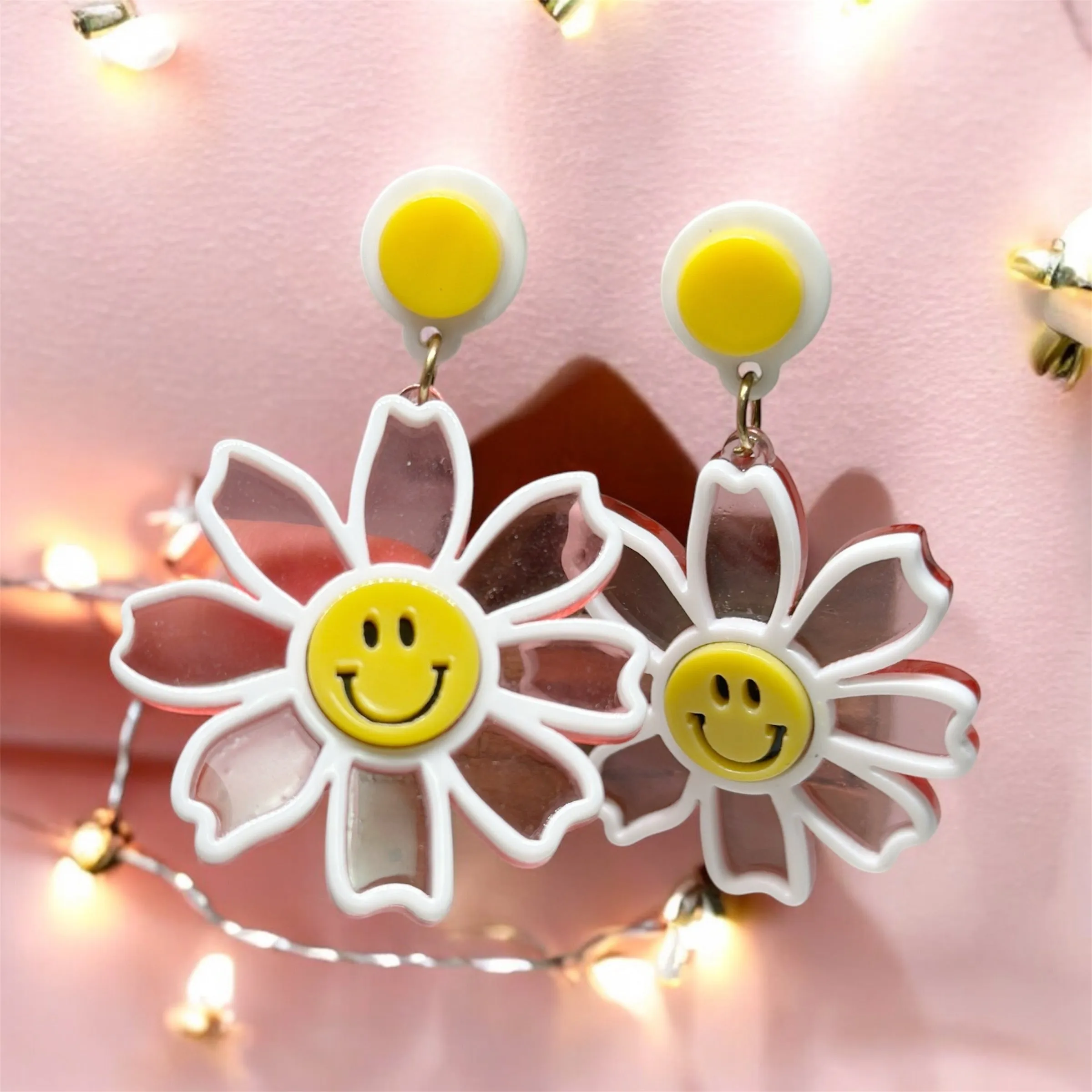 Smiley flower earrings | glitter lightweight