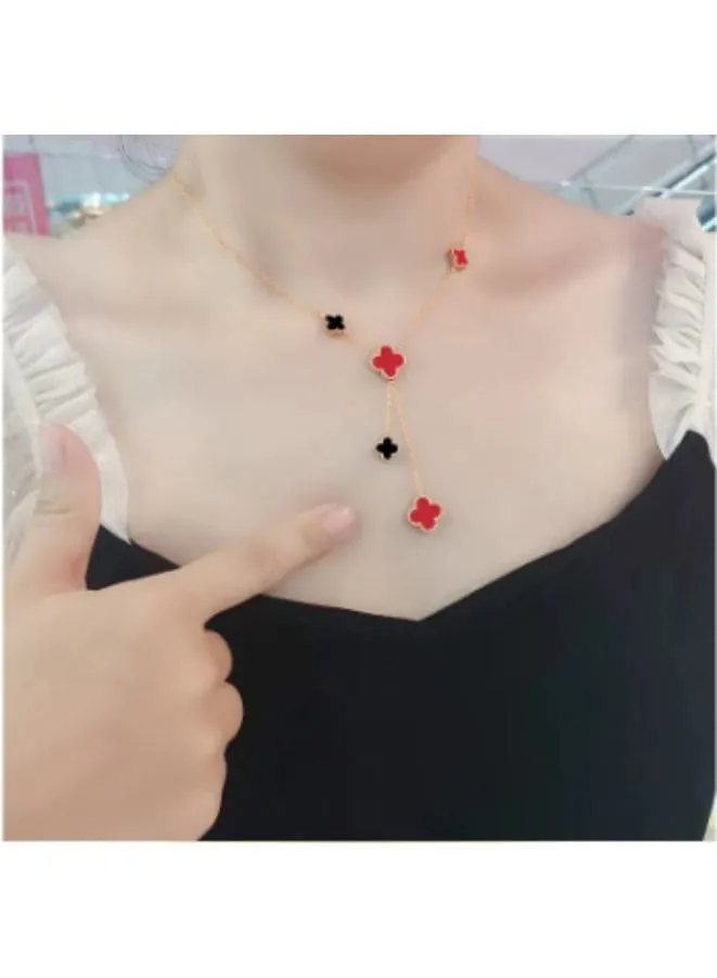 Stylish Double Sided Red and Black Clover Shell Pendant Necklace for Women - Timeless Beauty in Stainless Steel 18k