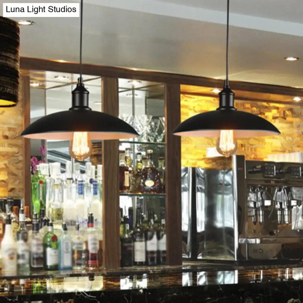 Vintage-Style Metal Pendant Lighting for Dining Room and Commercial Spaces in Black